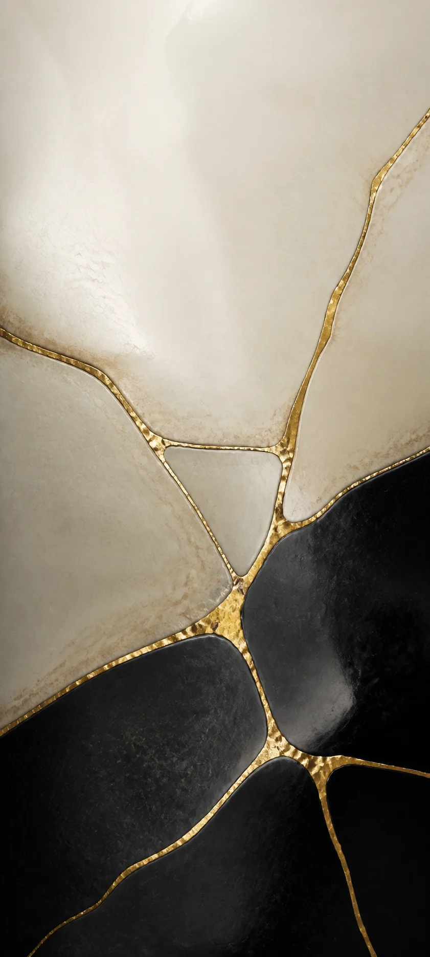 Minimal Masterwork Gold Kintsugi