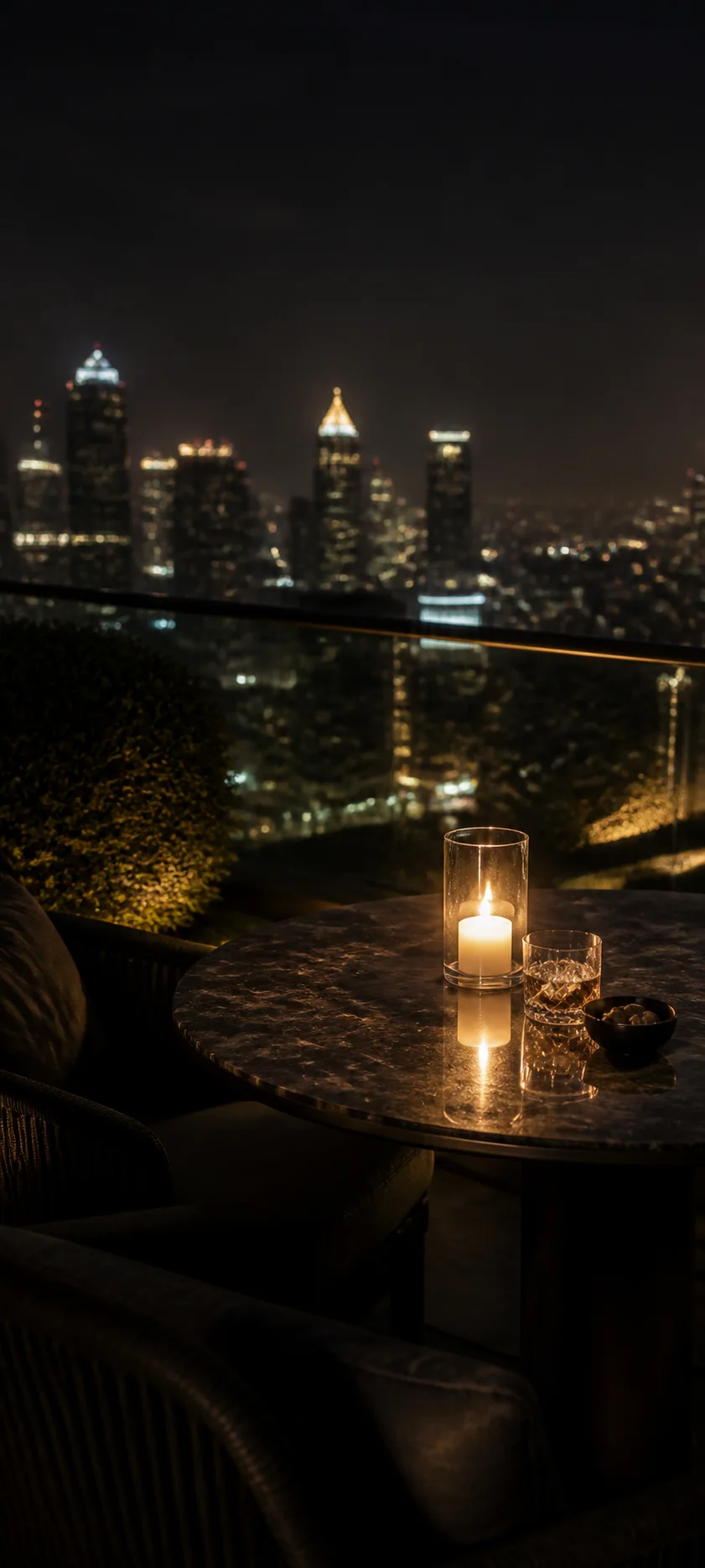 Minimal Luxe Rooftop Dining