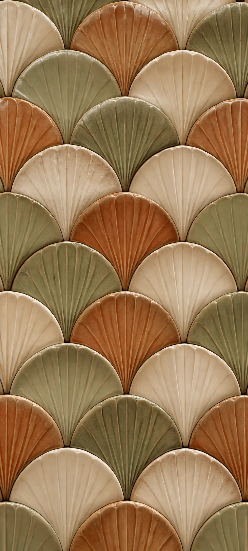 Monochrome Edition Scalloped Clay